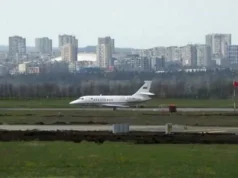 На обновената писта на Летище Бургас се проведоха тестови полети